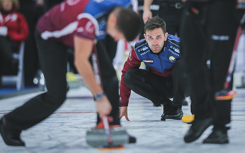 De Cruz Splits Opening Day at Baden Masters