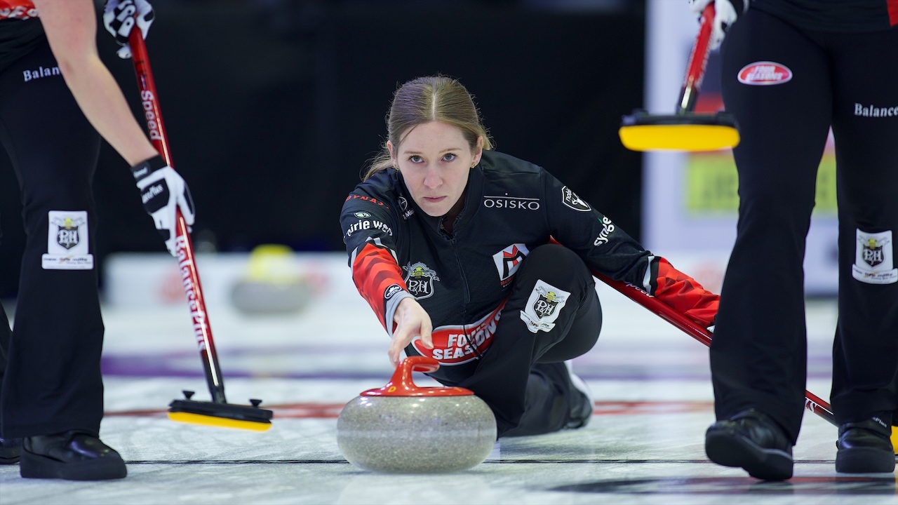 Lawes Gets Bronze at Karuizawa International