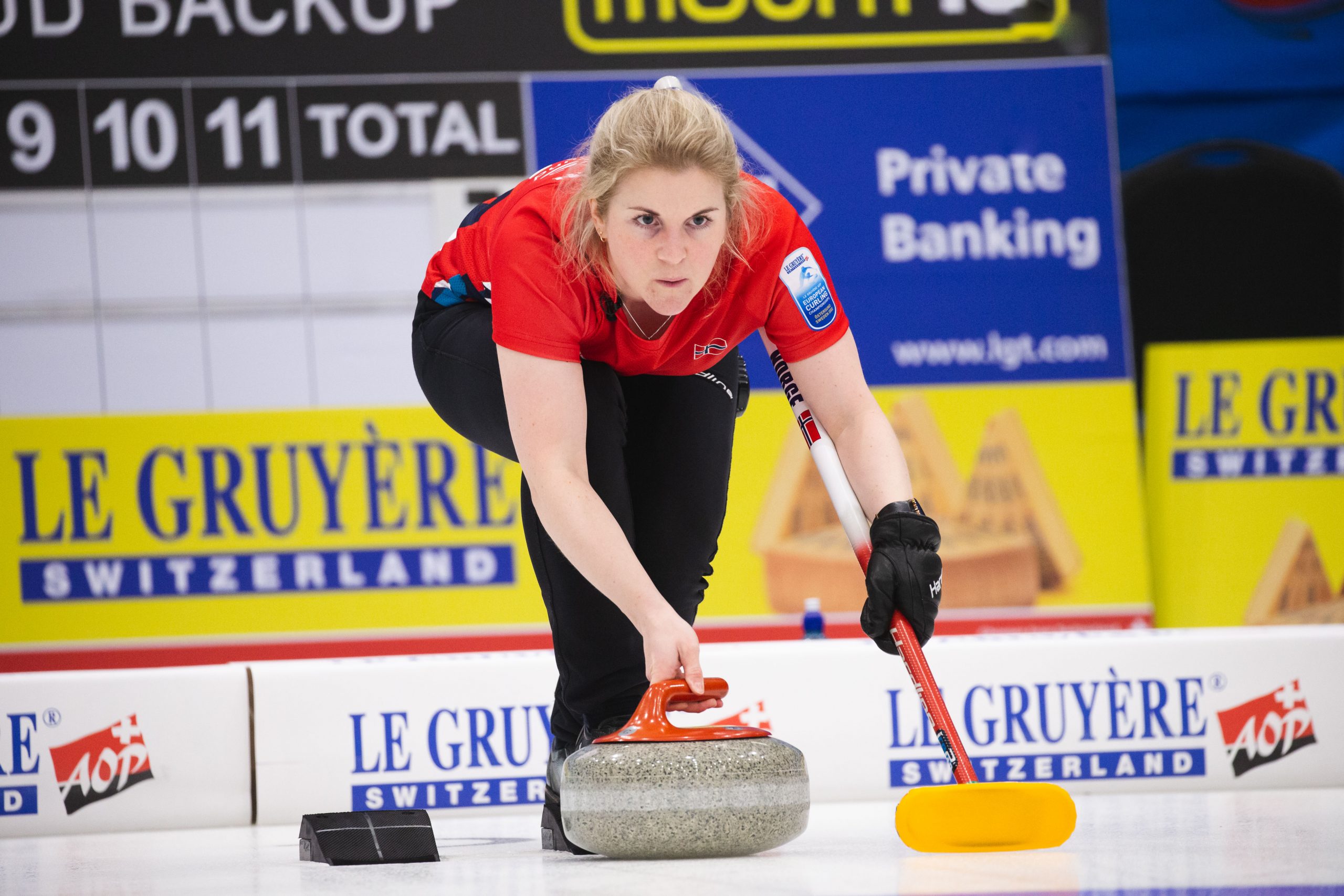 Norway improves to  2-0 at women's worlds