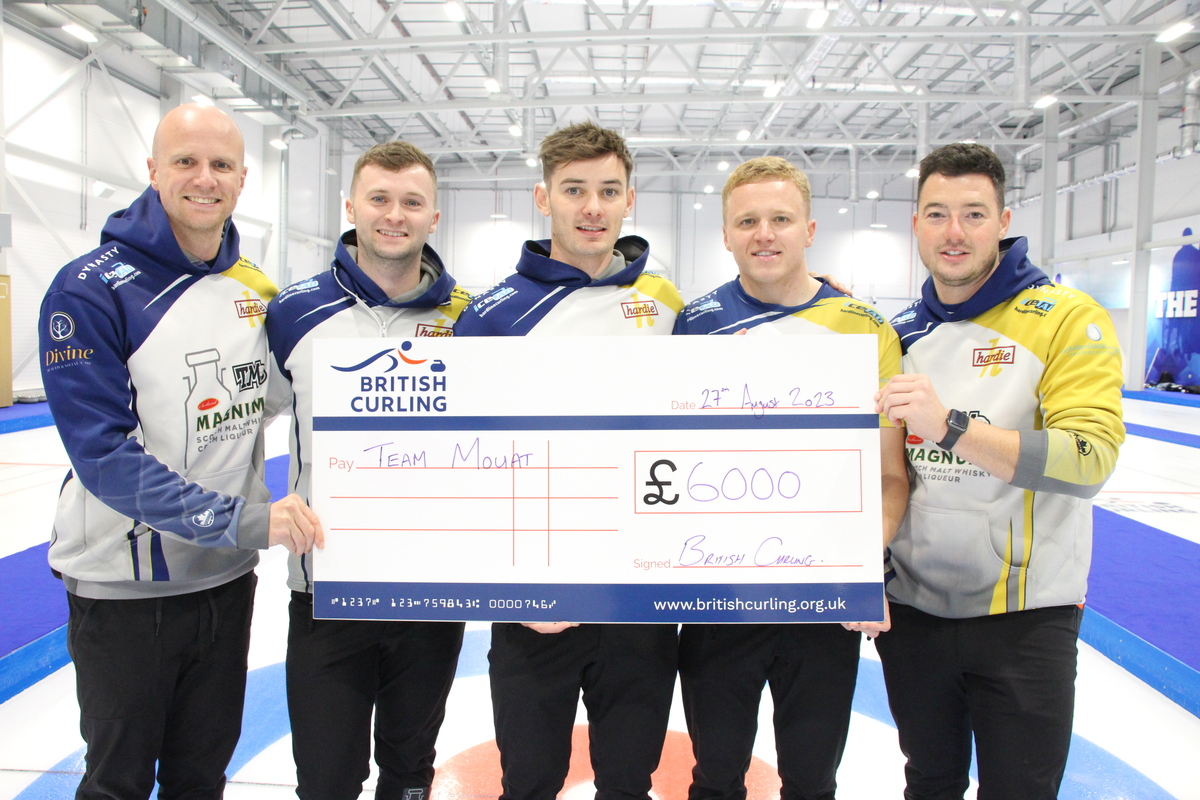 MOUAT WINS EURO SUPER SERIES