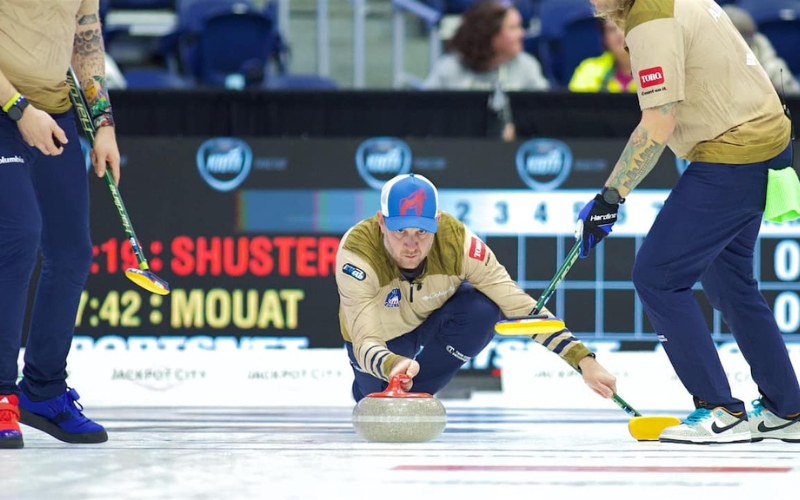 Shuster Stays Unbeaten at 3-0