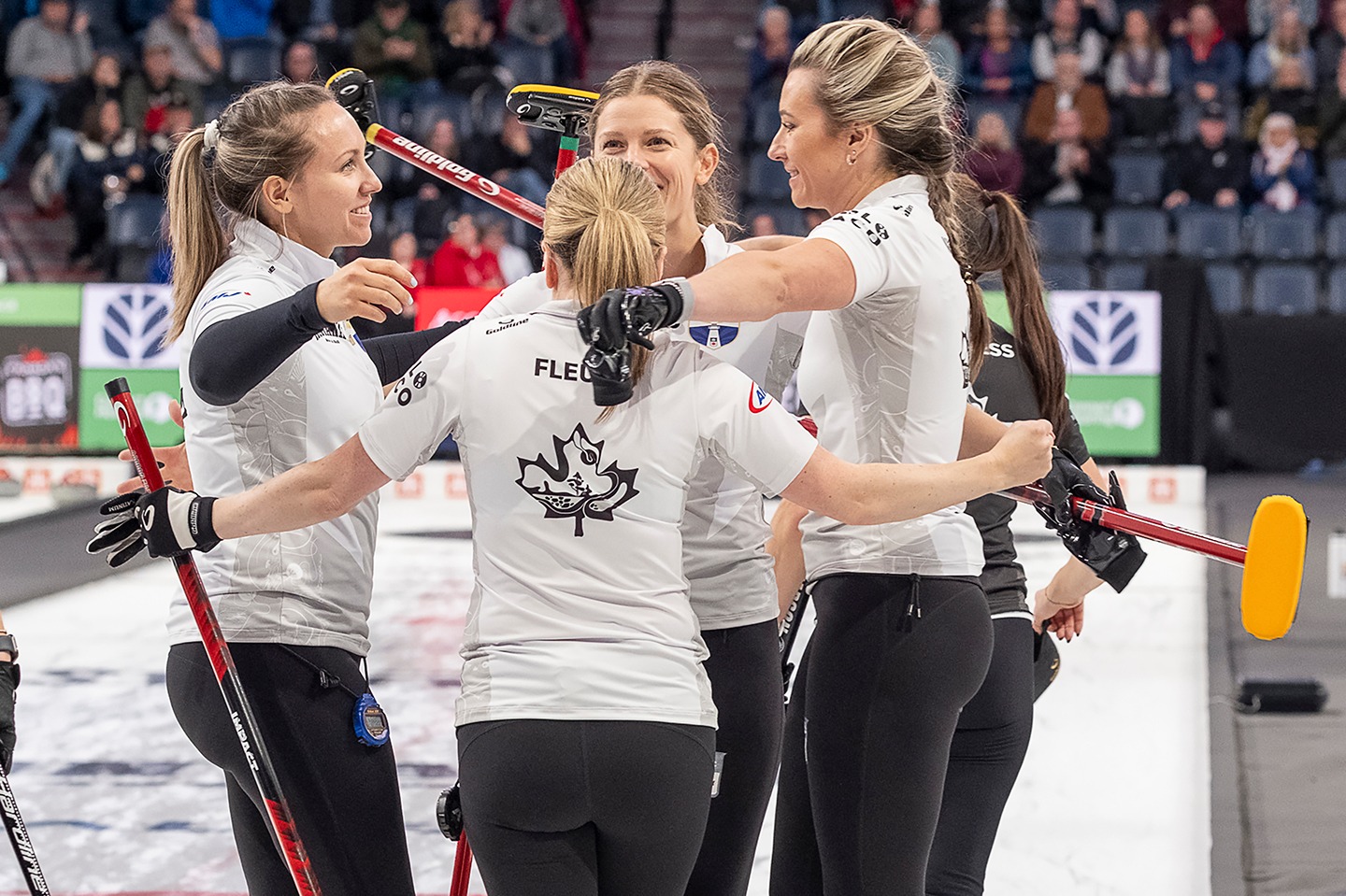 Homan holds on to win game 1