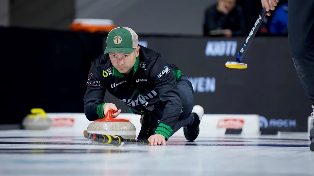 McEwen bests Edin to stay in the mix