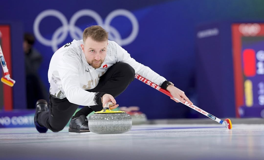 Switzerland down Canada to become sole unbeaten team